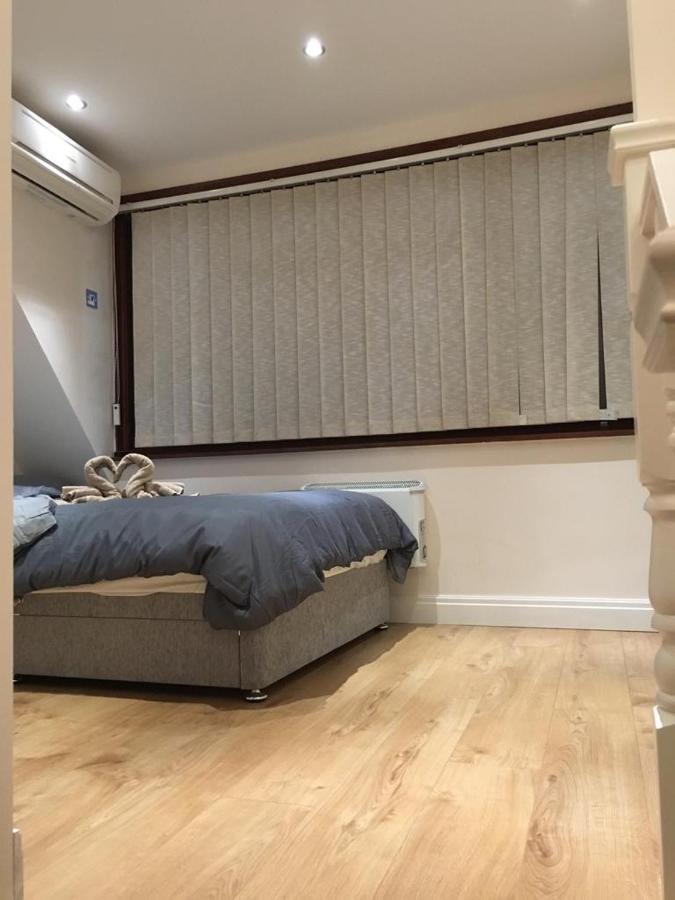 Studio Flat In The Heart Of Golders Green London Exterior foto
